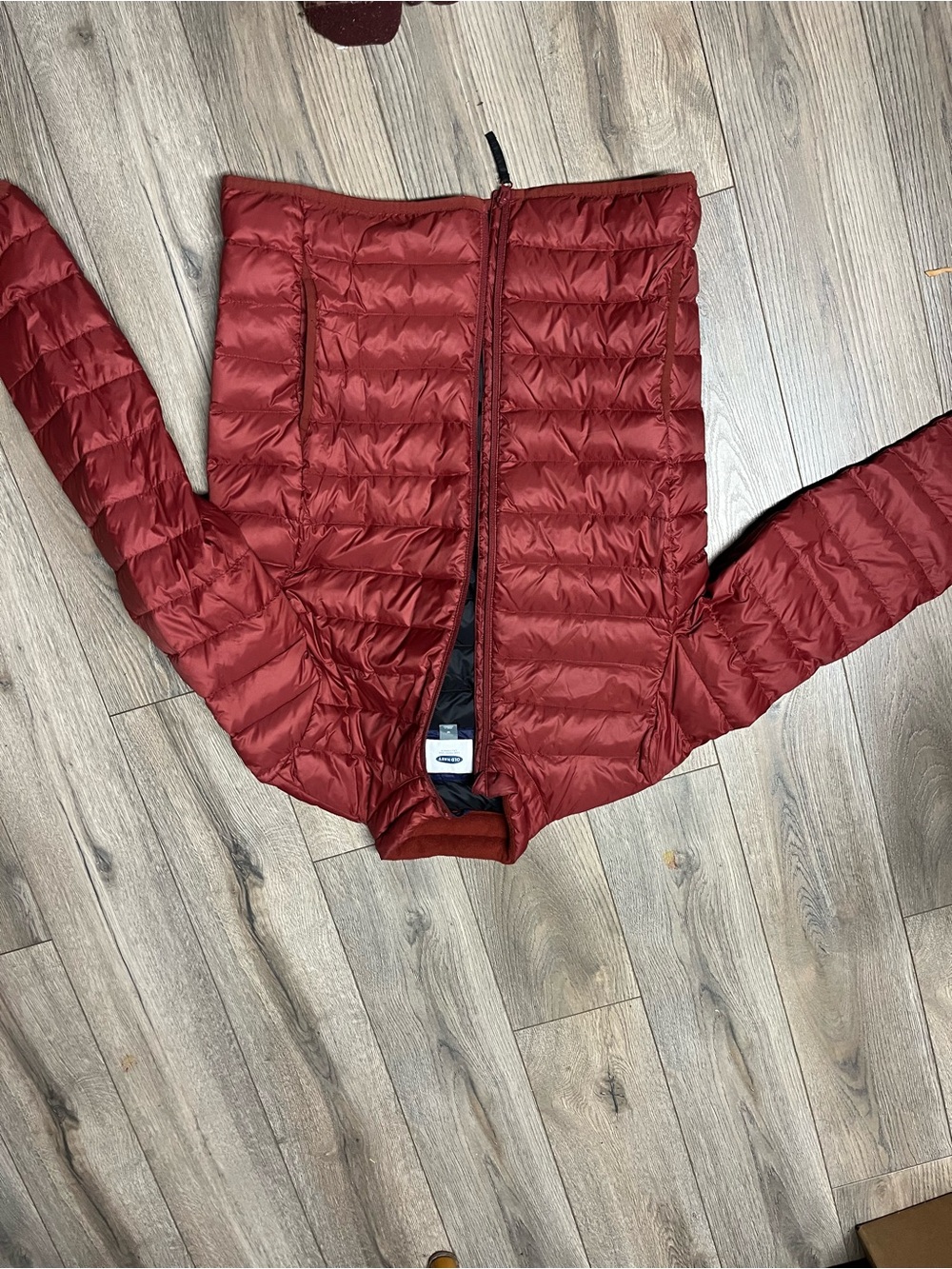 Old Navy Women's Brick Red Lightweight Packable Puffer Jacket